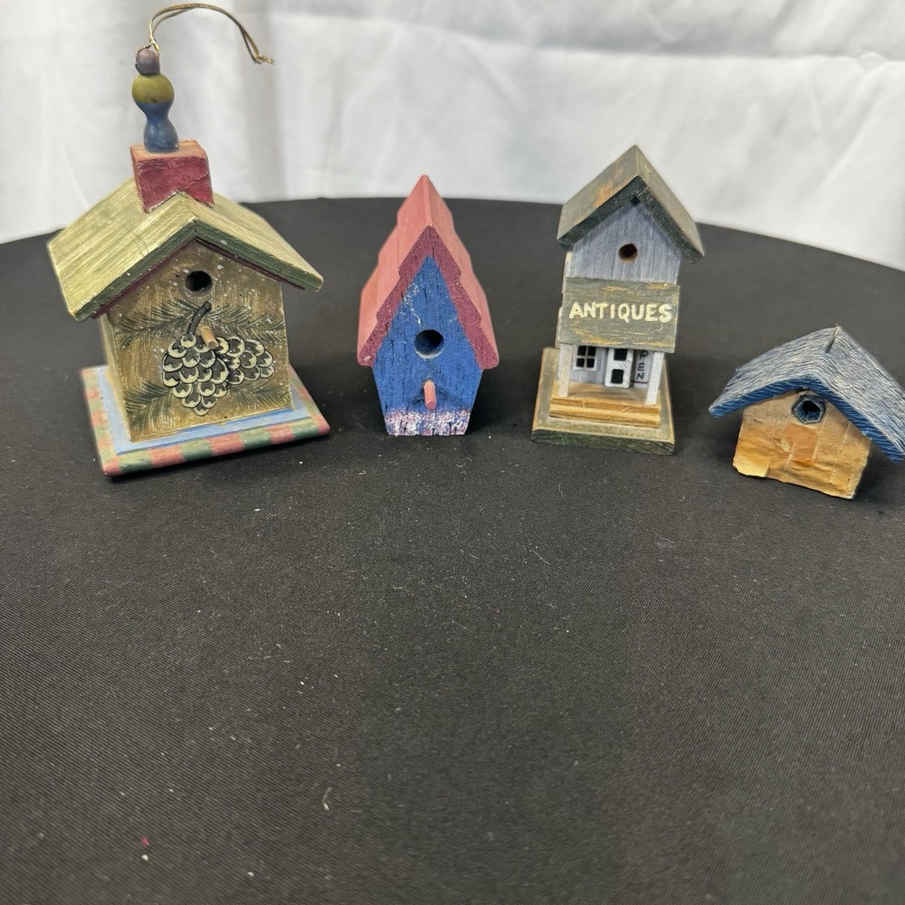 Set Of‎ 4 Birdhouse Ornaments